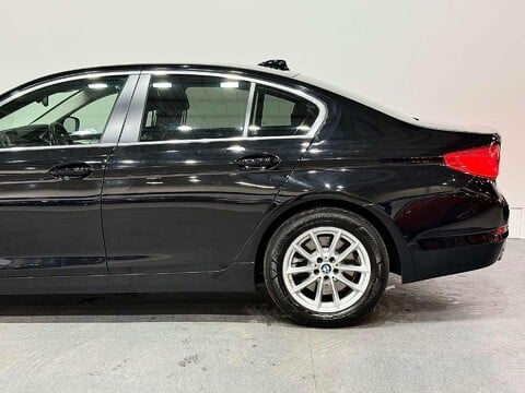 BMW 5 Series 2.0 520d SE Auto 4dr 21