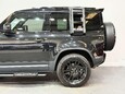 Land Rover Defender 3.0 Defender HSE D MHEV Auto 4WD 3dr 17