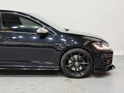 Volkswagen Golf 2.0 Golf R TSi 4Motion Semi-Auto 4WD 5dr 16