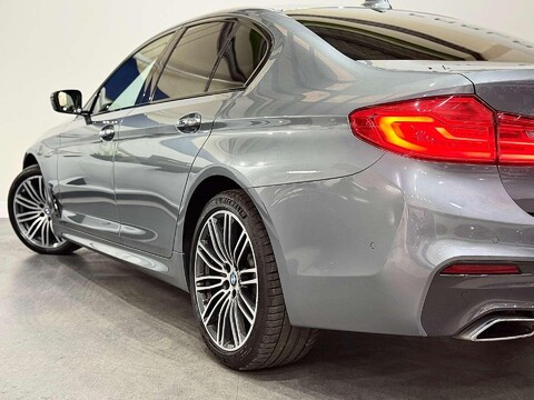 BMW 5 Series 3.0 530D xDrive M Sport Auto 4WD 4dr 29