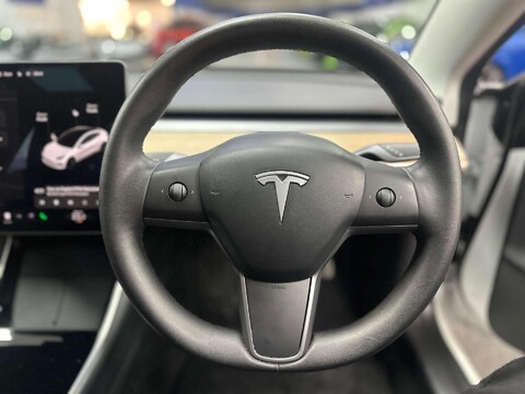 Tesla Model 3 Model 3 Standard-Range + 4dr 45