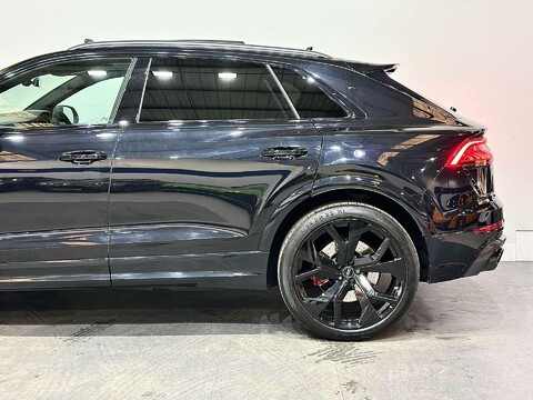 Audi Q8 4.0 RS Q8 Carbon Black TFSI MHEV Quattro Auto 4WD 5dr 17