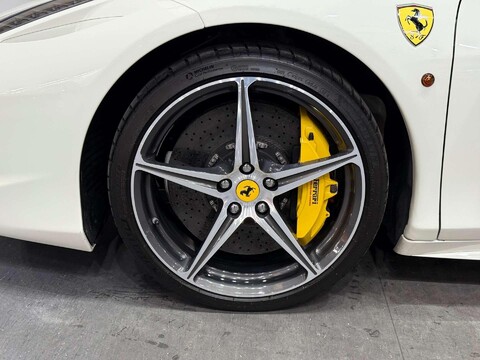 Ferrari 458 4.5 458 Spider DCT Semi-Auto 2dr 17