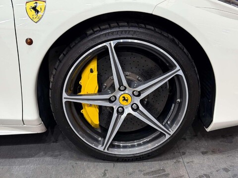 Ferrari 458 4.5 458 Spider DCT Semi-Auto 2dr 19