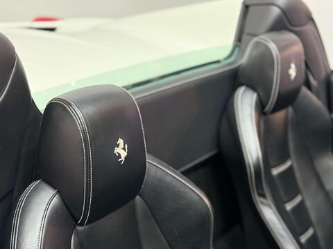 Ferrari 458 4.5 458 Spider DCT Semi-Auto 2dr 73