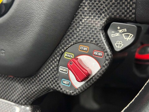 Ferrari 458 4.5 458 Spider DCT Semi-Auto 2dr 26