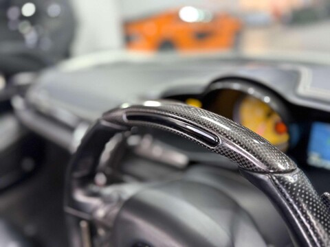 Ferrari 458 4.5 458 Spider DCT Semi-Auto 2dr 27