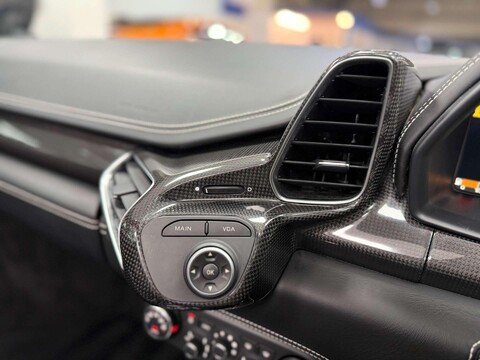Ferrari 458 4.5 458 Spider DCT Semi-Auto 2dr 38