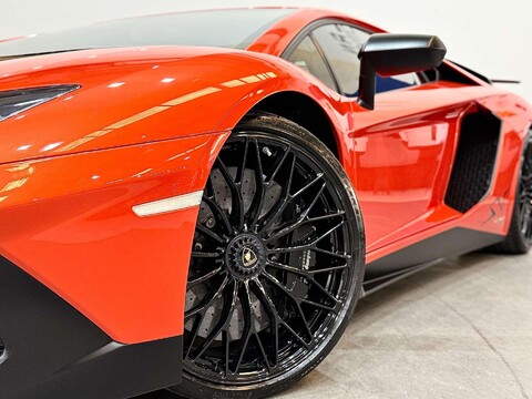 Lamborghini Aventador 6.5 V12 LP 750-4 Superveloce Coupe 2dr Petrol ISR 4WD Euro 6 (750 bhp) 16