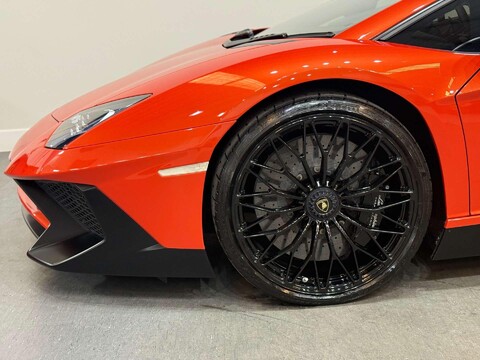 Lamborghini Aventador 6.5 V12 LP 750-4 Superveloce Coupe 2dr Petrol ISR 4WD Euro 6 (750 bhp) 37