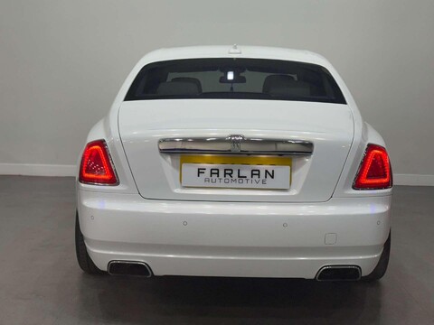 Rolls-Royce Ghost 6.6 Ghost V12 Extended Wheelbase 4dr 21