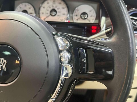 Rolls-Royce Ghost 6.6 Ghost V12 Extended Wheelbase 4dr 39