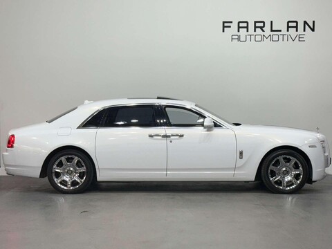 Rolls-Royce Ghost 6.6 Ghost V12 Extended Wheelbase 4dr 17