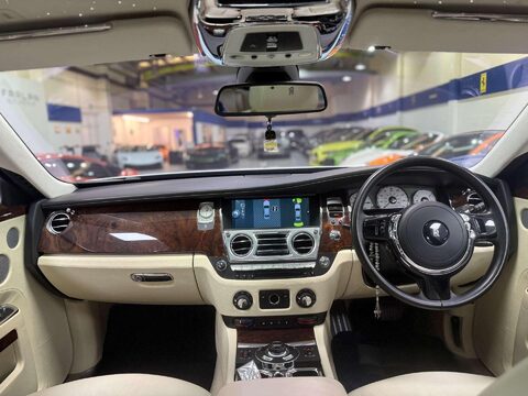 Rolls-Royce Ghost 6.6 Ghost V12 Extended Wheelbase 4dr 25