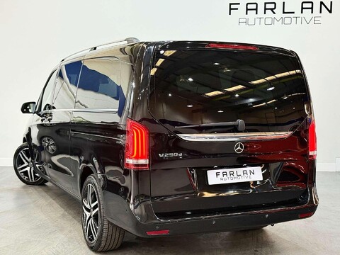 Mercedes-Benz V Class 2.2 V250d BlueTEC Sport MPV 5dr Diesel G-Tronic+ Euro 6 (s/s) 8 Seat XLWB ( 5