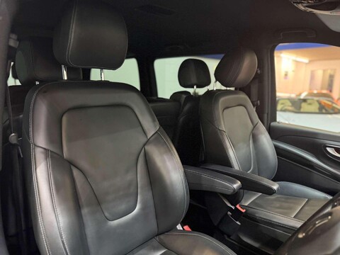 Mercedes-Benz V Class 2.2 V250d BlueTEC Sport MPV 5dr Diesel G-Tronic+ Euro 6 (s/s) 8 Seat XLWB ( 38