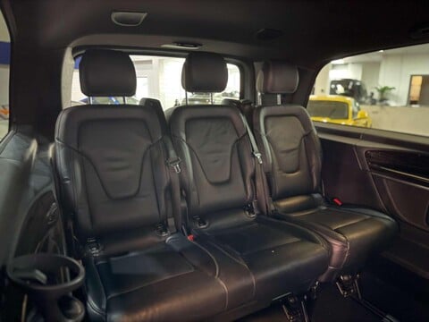 Mercedes-Benz V Class 2.2 V250d BlueTEC Sport MPV 5dr Diesel G-Tronic+ Euro 6 (s/s) 8 Seat XLWB ( 42