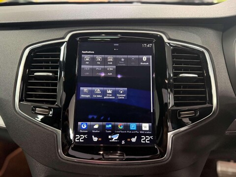 Volvo XC90 2.0 D5 PowerPulse R-Design SUV 5dr Diesel Auto 4WD Euro 6 (s/s) (235 ps) 37