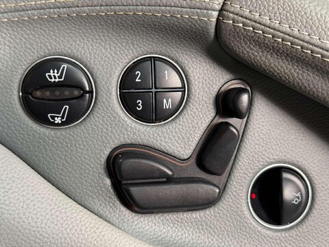 Mercedes-Benz SL Series 5.4 SL55 Kompressor AMG Convertible 2dr Petrol Automatic (246 g/km, 476 bhp 53