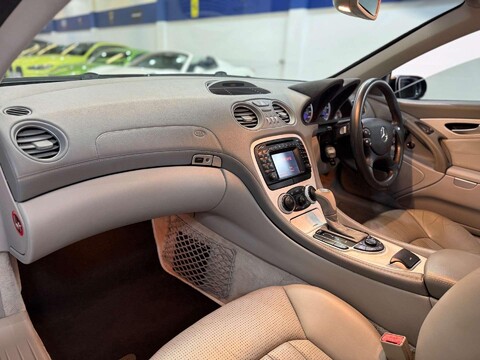 Mercedes-Benz SL Series 5.4 SL55 Kompressor AMG Convertible 2dr Petrol Automatic (246 g/km, 476 bhp 55