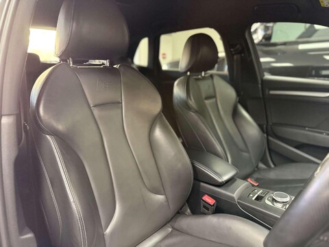Audi S3 2.0 TFSI Sportback 5dr Petrol S Tronic quattro Euro 6 (s/s) (300 ps) 31
