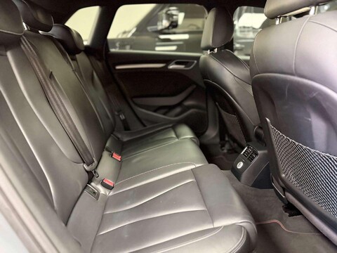 Audi S3 2.0 TFSI Sportback 5dr Petrol S Tronic quattro Euro 6 (s/s) (300 ps) 32
