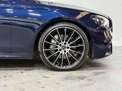 Mercedes-Benz E Class 2.0 E220d AMG Line Night Edition (Premium Plus) Estate 5dr Diesel G-Tronic+ 52
