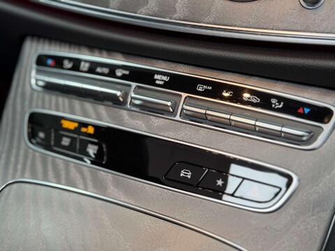 Mercedes-Benz E Class 2.0 E220d AMG Line Night Edition (Premium Plus) Estate 5dr Diesel G-Tronic+ 47