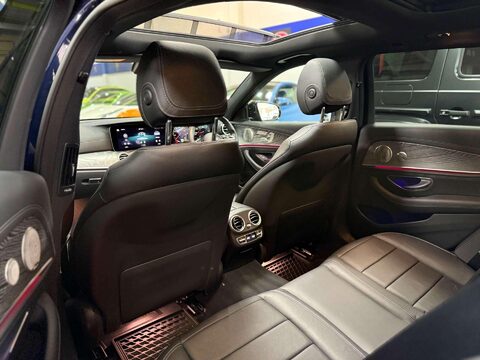 Mercedes-Benz E Class 2.0 E220d AMG Line Night Edition (Premium Plus) Estate 5dr Diesel G-Tronic+ 31