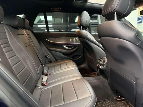 Mercedes-Benz E Class 2.0 E220d AMG Line Night Edition (Premium Plus) Estate 5dr Diesel G-Tronic+ 33
