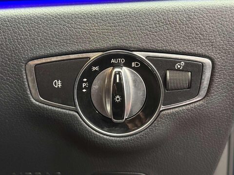 Mercedes-Benz E Class 2.0 E220d AMG Line Night Edition (Premium Plus) Estate 5dr Diesel G-Tronic+ 43