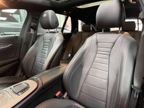 Mercedes-Benz E Class 2.0 E220d AMG Line Night Edition (Premium Plus) Estate 5dr Diesel G-Tronic+ 29