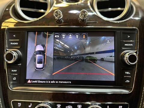 Bentley Bentayga 6.0 W12 SUV 5dr Petrol Auto 4WD Euro 6 (s/s) (608 ps) 56
