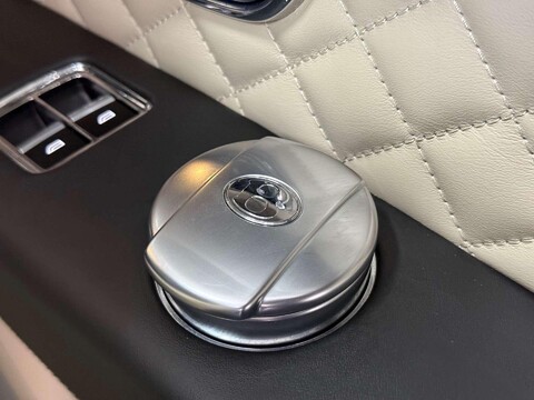 Bentley Bentayga 6.0 W12 SUV 5dr Petrol Auto 4WD Euro 6 (s/s) (608 ps) 67
