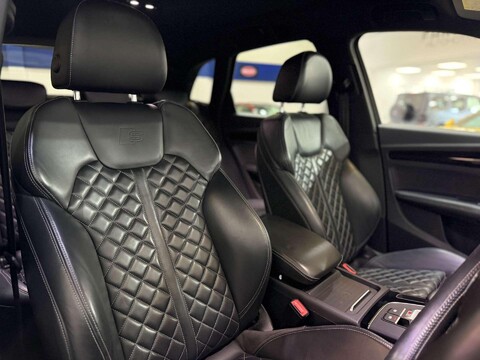 Audi SQ5 3.0 TFSI V6 SUV 5dr Petrol Tiptronic quattro Euro 6 (s/s) (354 ps) 5