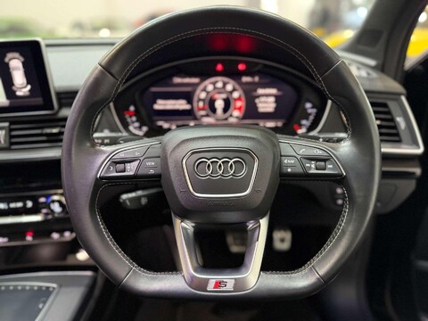 Audi SQ5 3.0 TFSI V6 SUV 5dr Petrol Tiptronic quattro Euro 6 (s/s) (354 ps) 32