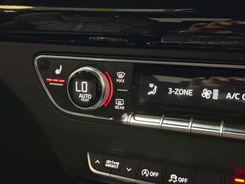 Audi SQ5 3.0 TFSI V6 SUV 5dr Petrol Tiptronic quattro Euro 6 (s/s) (354 ps) 36
