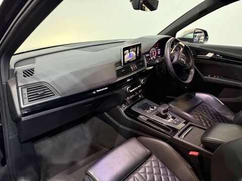 Audi SQ5 3.0 TFSI V6 SUV 5dr Petrol Tiptronic quattro Euro 6 (s/s) (354 ps) 42