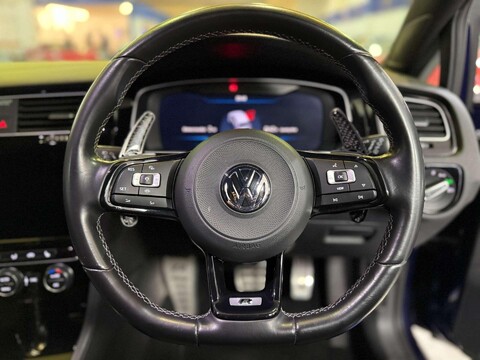 Volkswagen Golf 2.0 Golf R TSi 4Motion Semi-Auto 4WD 5dr 38