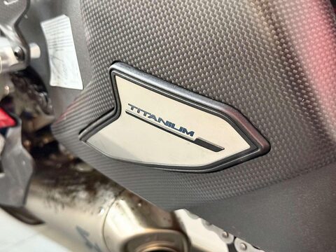 Ducati Panigale V4 1103 Speciale Super Sports Petrol Manual Euro 4 (215 ps) 66