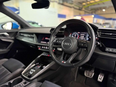 Audi A3 1.5 TFSI 35 S line Saloon 4dr Petrol S Tronic Euro 6 (s/s) (150 ps) 2