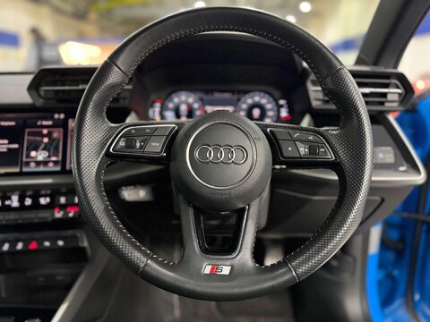 Audi A3 1.5 TFSI 35 S line Saloon 4dr Petrol S Tronic Euro 6 (s/s) (150 ps) 40