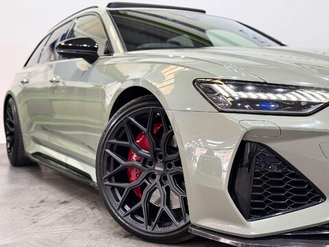 Audi RS6 4.0 TFSI V8 Launch Edition Estate 5dr Petrol Tiptronic quattro Euro 6 (s/s) 9