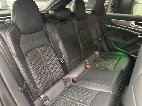 Audi RS6 4.0 TFSI V8 Launch Edition Estate 5dr Petrol Tiptronic quattro Euro 6 (s/s) 39