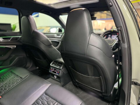 Audi RS6 4.0 TFSI V8 Launch Edition Estate 5dr Petrol Tiptronic quattro Euro 6 (s/s) 40