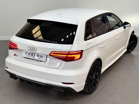 Audi S3 2.0 TFSI Black Edition Sportback 5dr Petrol S Tronic quattro Euro 6 (s/s) ( 29