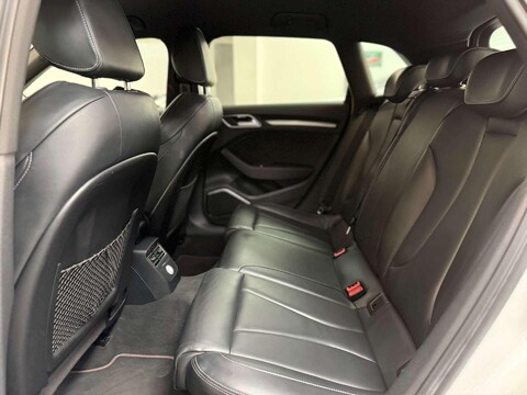 Audi S3 2.0 TFSI Black Edition Sportback 5dr Petrol S Tronic quattro Euro 6 (s/s) ( 41