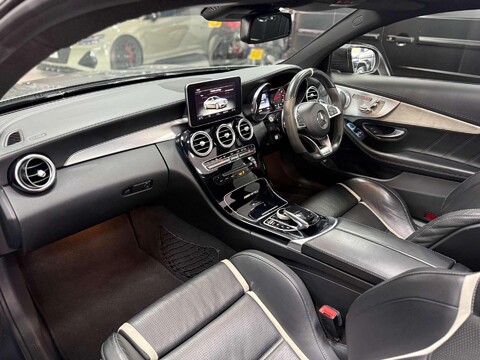 Mercedes-Benz C Class 4.0 C63 V8 BiTurbo AMG S (Premium) Coupe 2dr Petrol SpdS MCT Euro 6 (s/s) ( 41