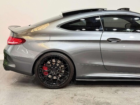 Mercedes-Benz C Class 4.0 C63 V8 BiTurbo AMG S (Premium) Coupe 2dr Petrol SpdS MCT Euro 6 (s/s) ( 19