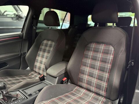 Volkswagen Golf 2.0 TSI GPF GTI Performance Hatchback 5dr Petrol DSG Euro 6 (s/s) (245 ps) 27